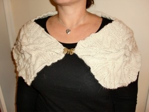 bolero felstickad